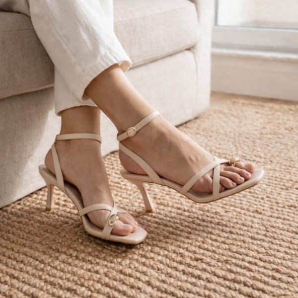 MEGAN BEIGE
