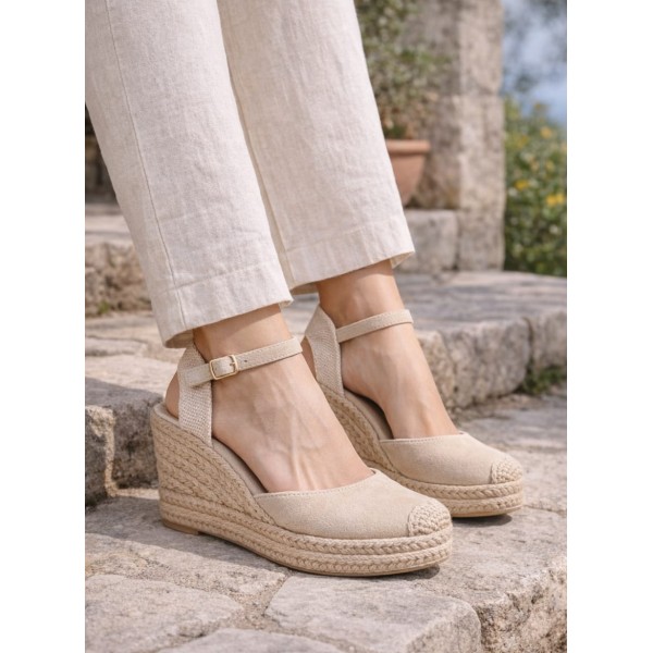 TANDRY BEIGE